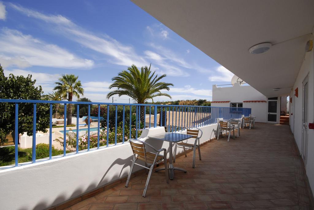 Hotel Centre Algarve Moncarapacho Exterior foto